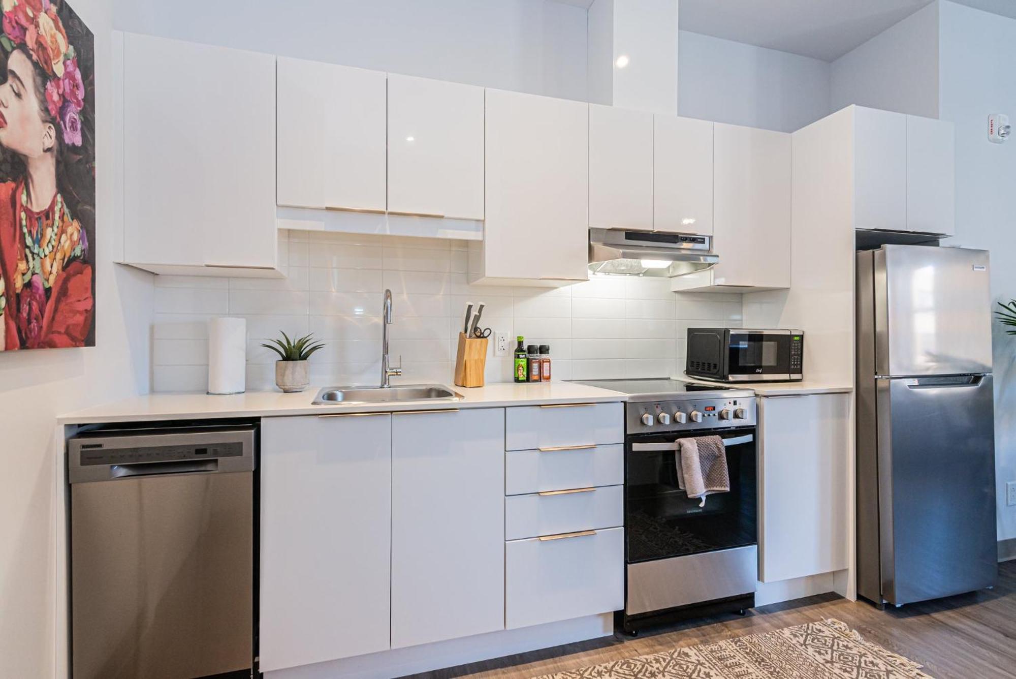 Wonderful New Studio Close To Mount Royal By Den Stays Montréal Rom bilde
