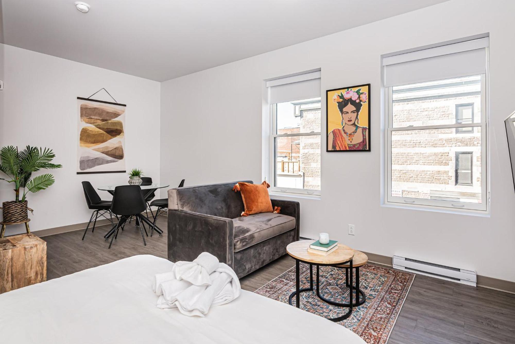 Wonderful New Studio Close To Mount Royal By Den Stays Montréal Rom bilde